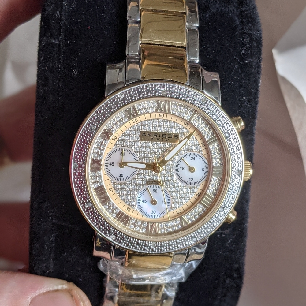 Ladies Diamond Watch - **Rare** Akribos XXIV